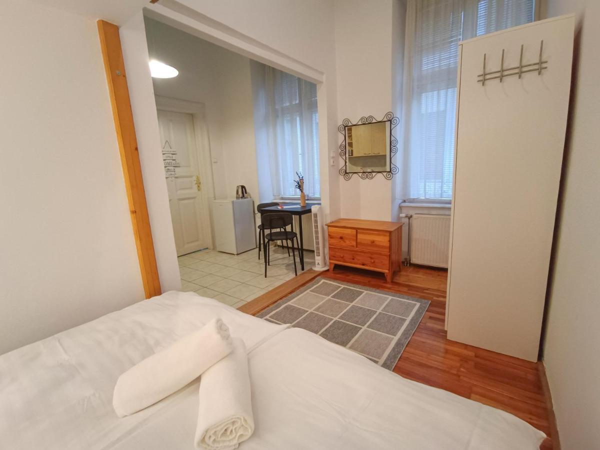 R172 Elitehost Raday Studio Apartment Budapest Exterior foto